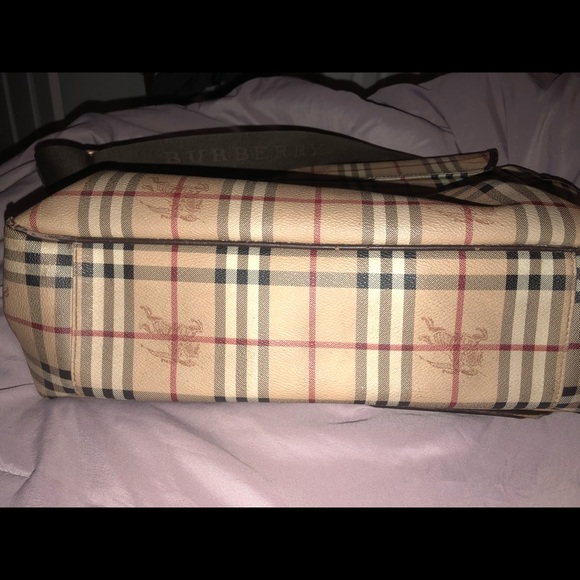Burberry Haymarket baby bag - Picture 8 of 8